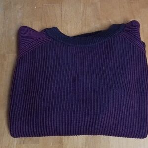 Black / Maroon Ribbed Sweater